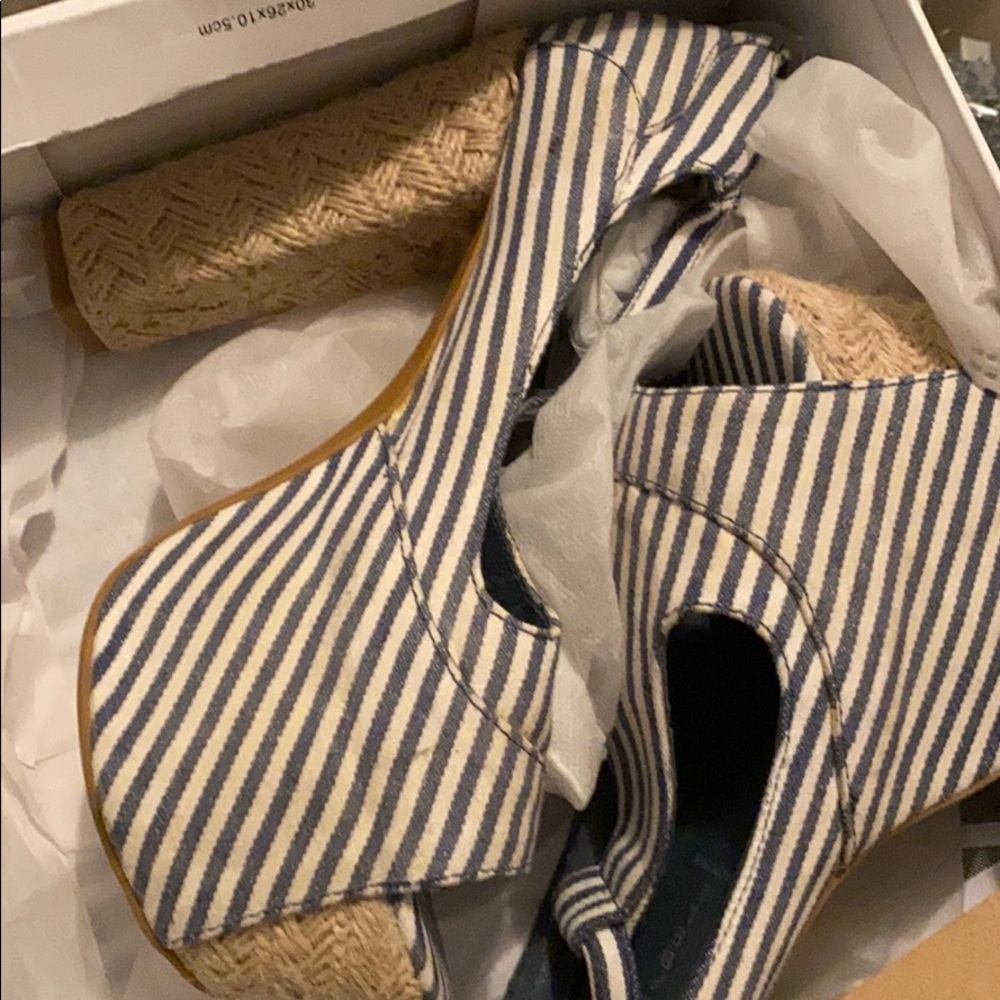 Jeffrey Campbell espadrille